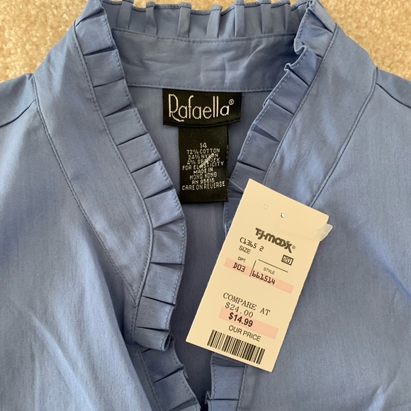 NWT Rafaella button down - Picture 3 of 5